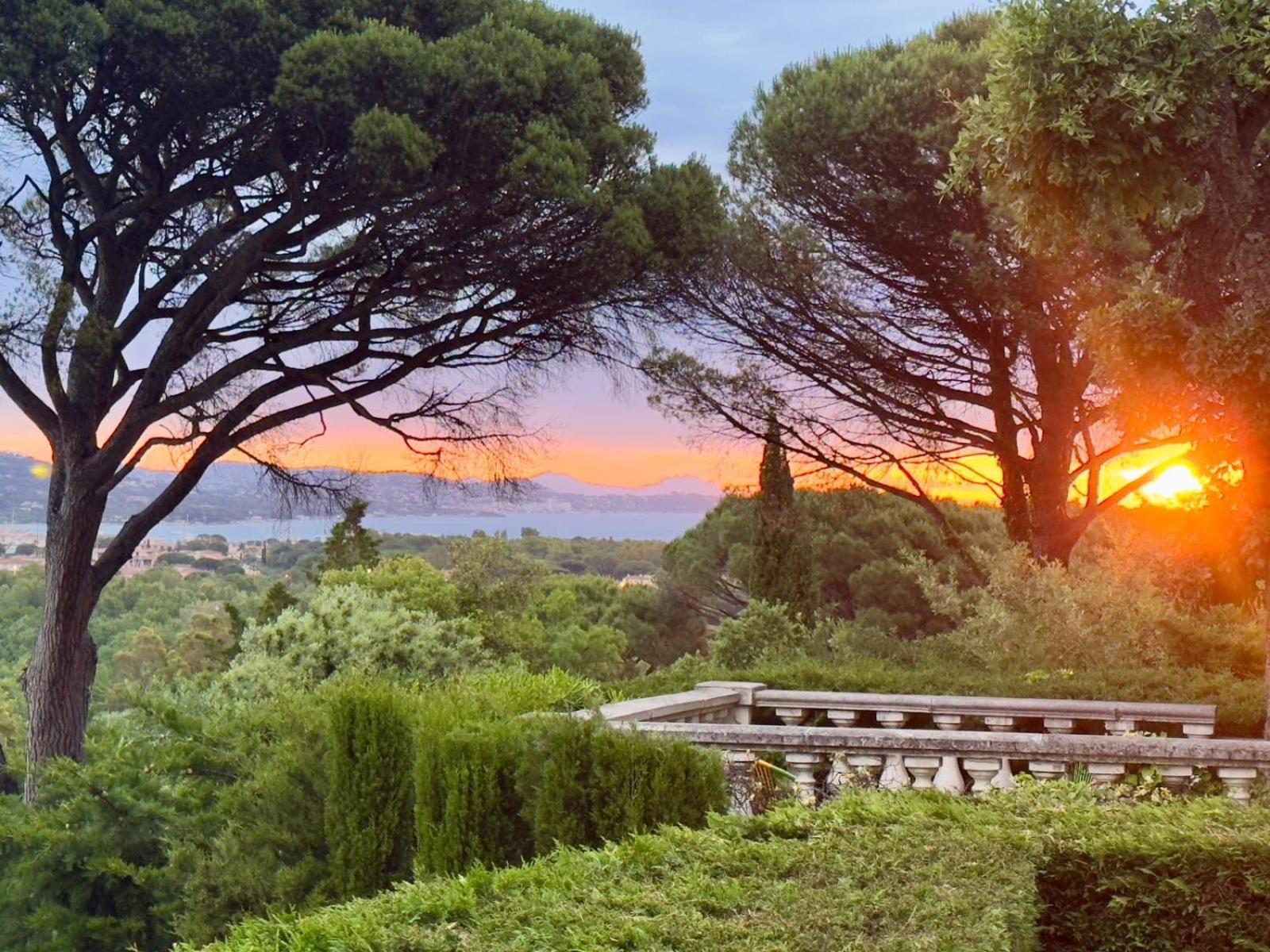Villa Domaine Font Mourier Коголен Екстериор снимка
