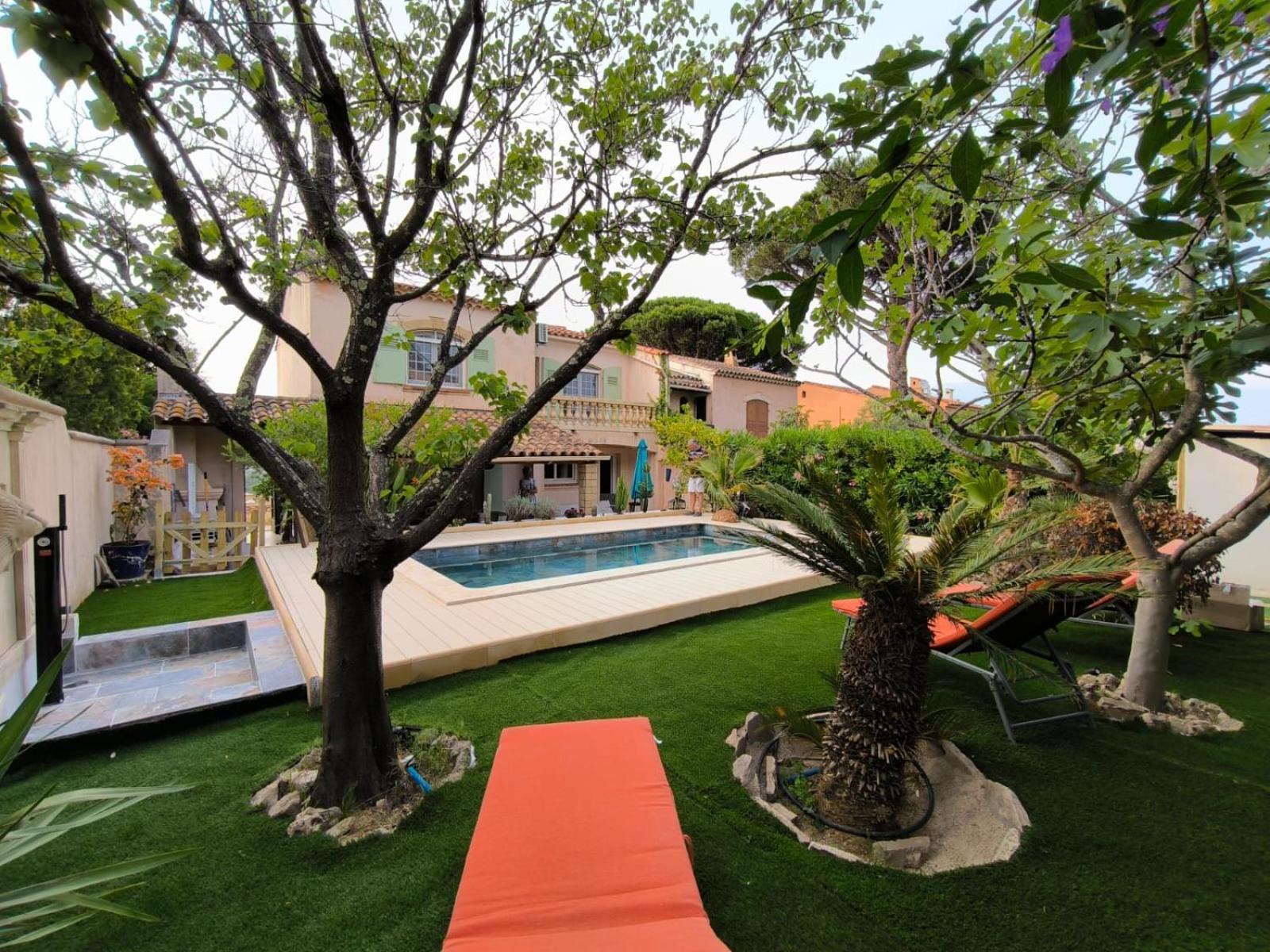 Villa Domaine Font Mourier Коголен Екстериор снимка